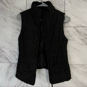 Aeropostale black zip up vest